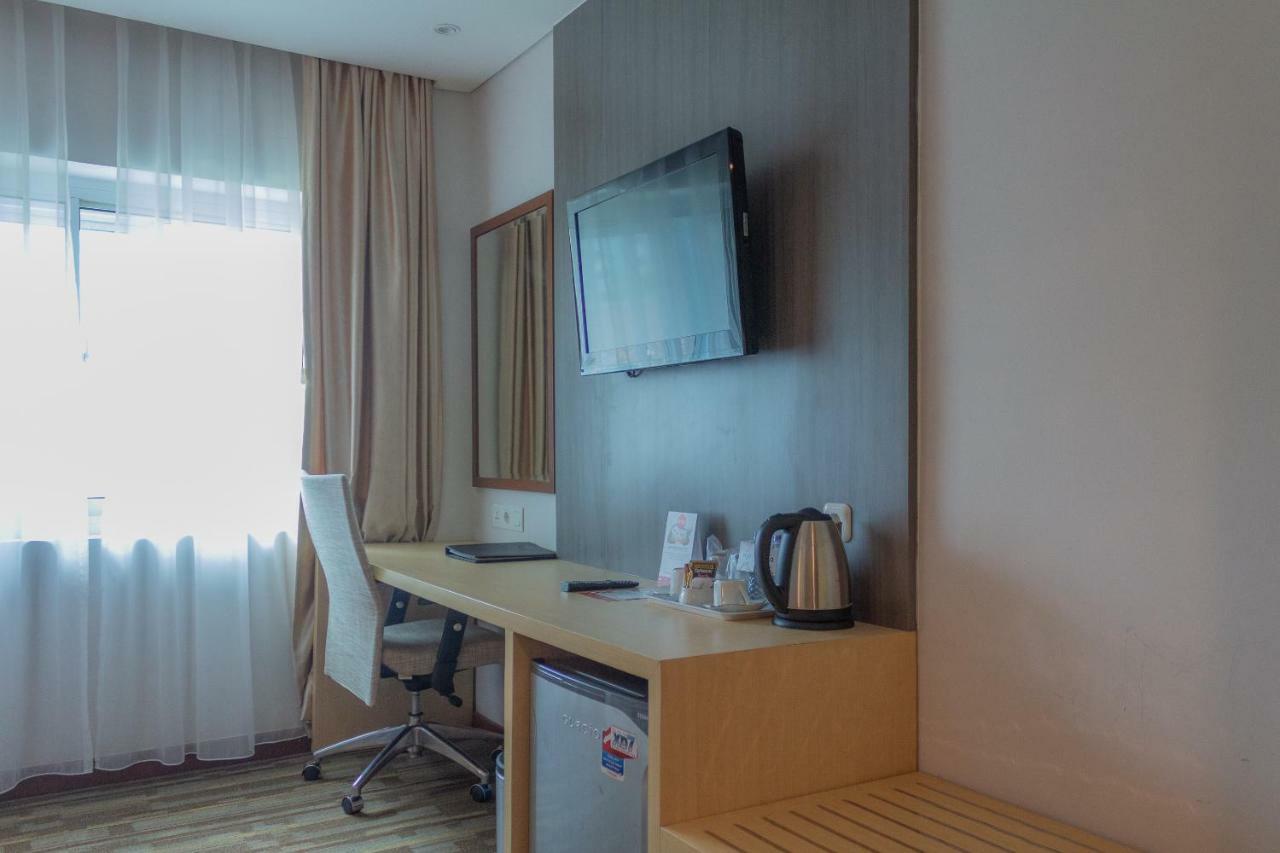 Collection O 7 Hotel Melawai Jakarta Eksteriør billede