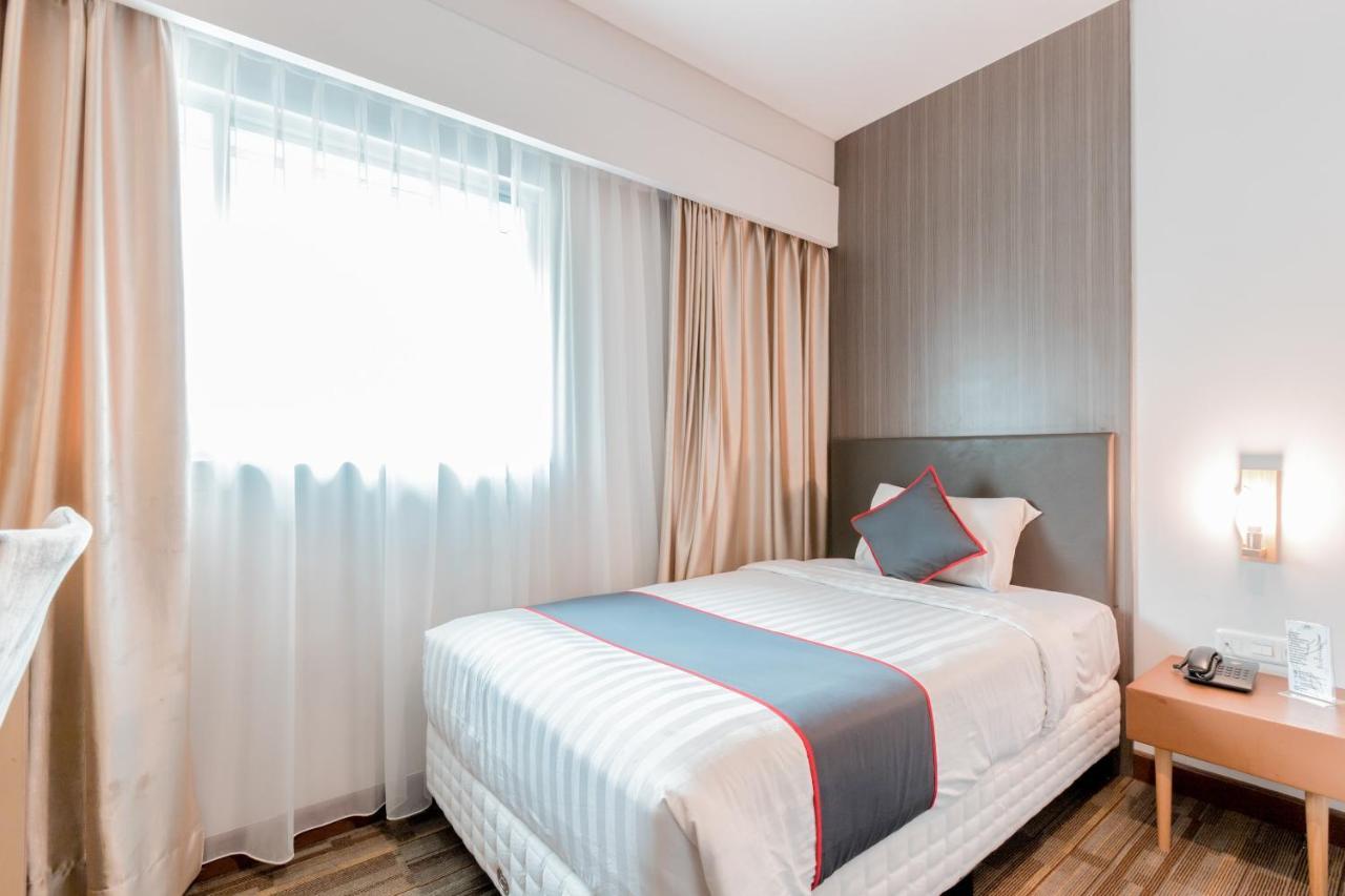 Collection O 7 Hotel Melawai Jakarta Eksteriør billede